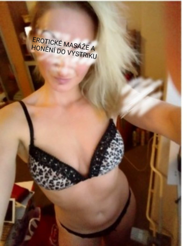 VÁŠNIVÁ HRAVÁ SEXY JANNI