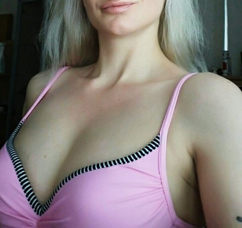 SEXY ČESKÁ ČIČINKA CHTIVÁ